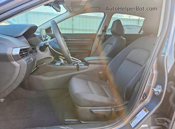 1N4BL4BV8SN332652 2025 NISSAN ALTIMA Gray წინა სალონის ხედი