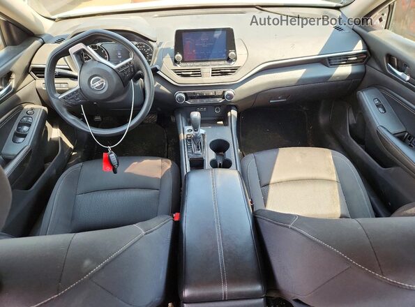 1N4BL4BV9KC235973 2019 NISSAN ALTIMA White Widok deski rozdzielczej