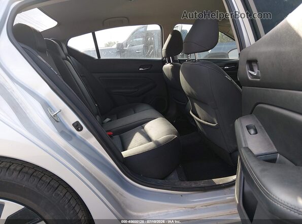 1N4BL4BV9LN318566 2020 NISSAN ALTIMA Silver Widok naklejki z numerem VIN