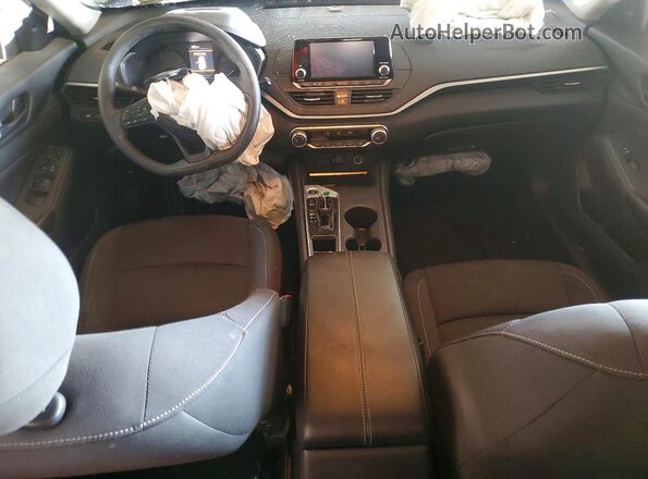1N4BL4BV9RN322142 2024 NISSAN ALTIMA Silver Առջևի վահանակի տեսք