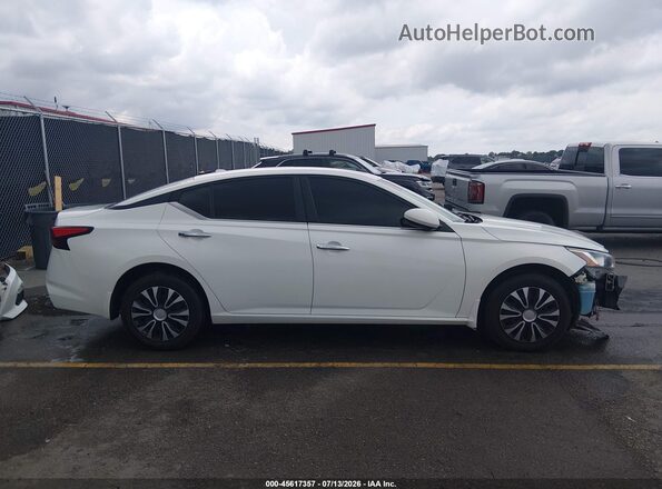 1N4BL4BVXKC161981 2019 NISSAN ALTIMA White Widok wnętrza 360 stopni