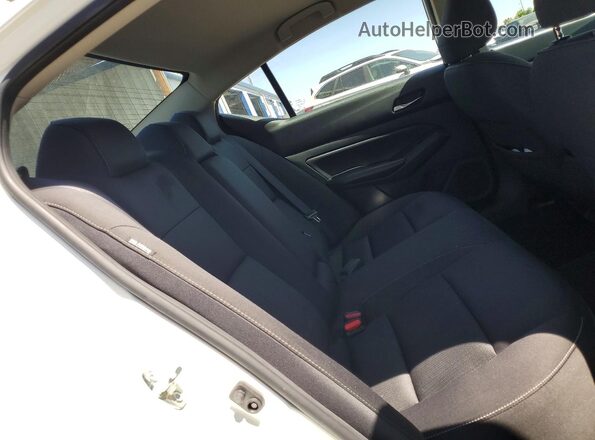 1N4BL4BVXLC157902 2020 NISSAN ALTIMA White Widok tylnych siedzeń
