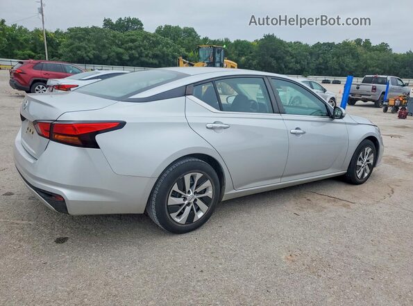 1N4BL4BVXMN399045 2021 NISSAN ALTIMA Серебряный Задняя правая четверть