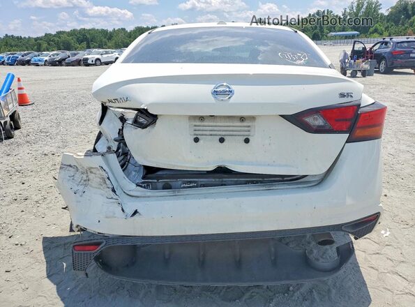 1N4BL4CV0KC152639 2019 NISSAN ALTIMA White Rear view