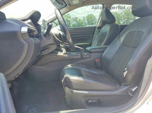 1N4BL4CV0KC152639 2019 NISSAN ALTIMA White Front interior view