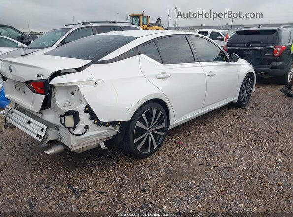 1N4BL4CV0KC154343 2019 NISSAN ALTIMA White Rear right
