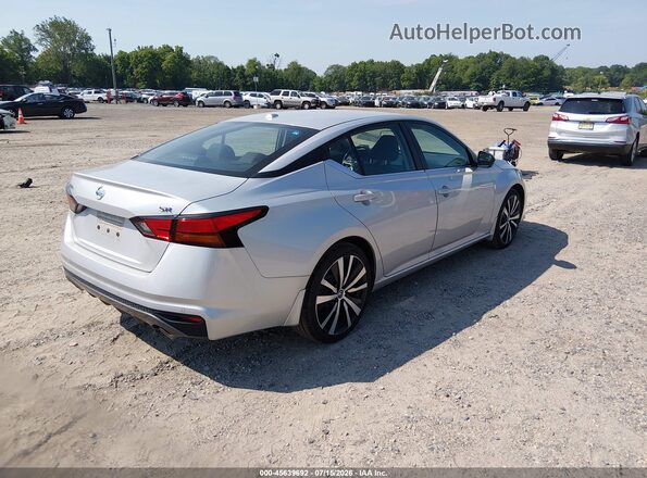 1N4BL4CV0LC137298 2020 NISSAN ALTIMA Silver Задня права чверть