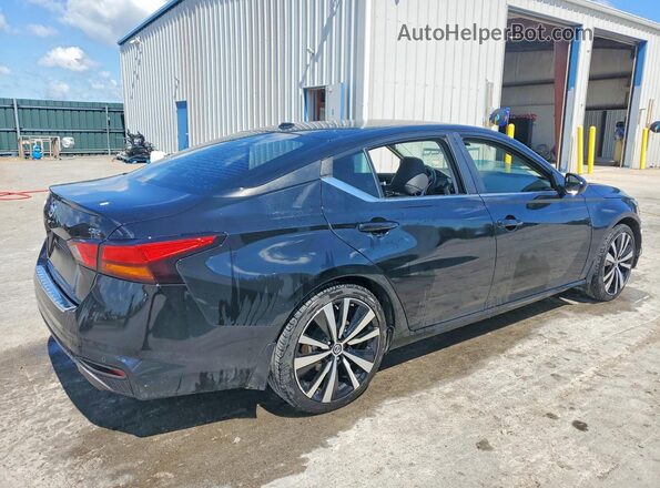 1N4BL4CV0LC261698 2020 NISSAN ALTIMA Black უკანა მარჯვენა