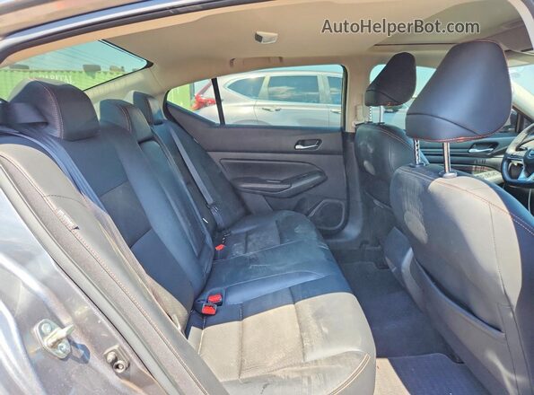 1N4BL4CV0LC284091 2020 NISSAN ALTIMA Gray Widok tylnych siedzeń