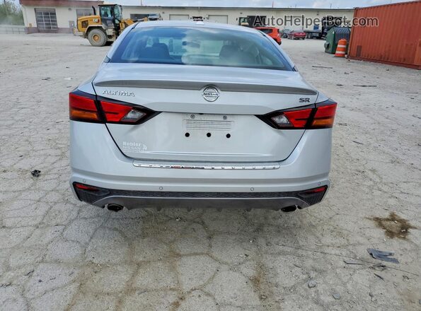1N4BL4CV0MN324448 2021 NISSAN ALTIMA Silver Widok z tyłu