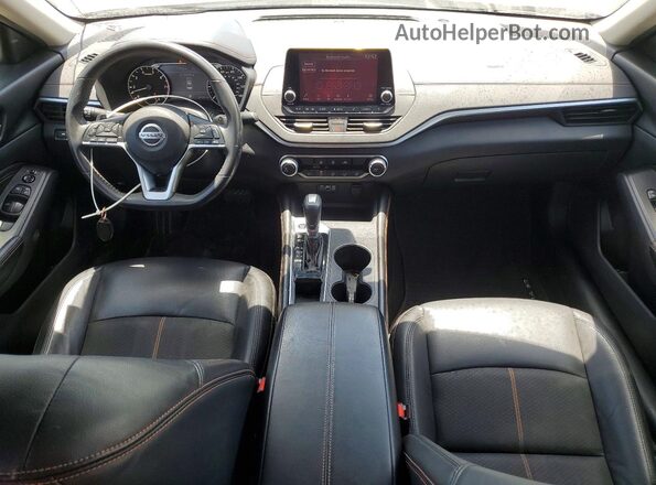 1N4BL4CV0NN338271 2022 NISSAN ALTIMA Red Вид панелі приладів
