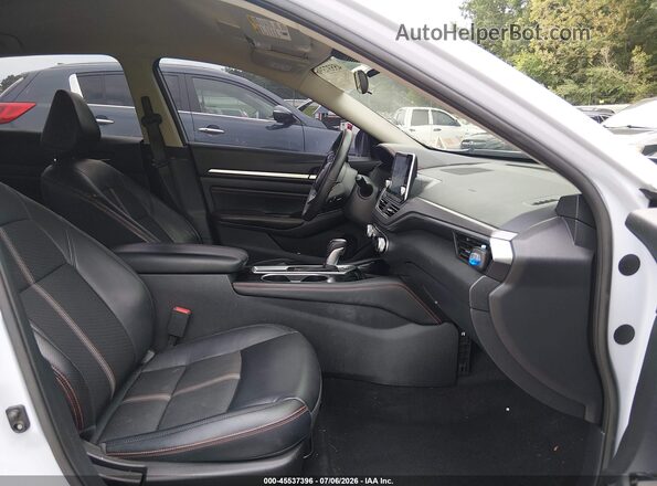 1N4BL4CV0PN416549 2023 NISSAN ALTIMA Серый Вид салона спереди