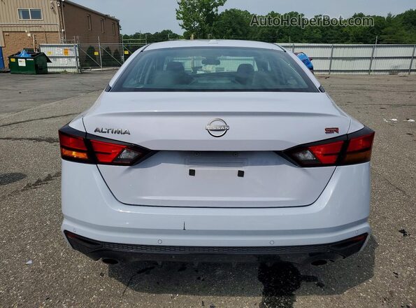1N4BL4CV0RN369090 2024 NISSAN ALTIMA Blue Vista trasera