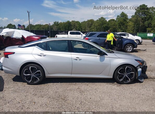 1N4BL4CV0RN391123 2024 NISSAN ALTIMA Серебряный Панорамный вид салона 360°