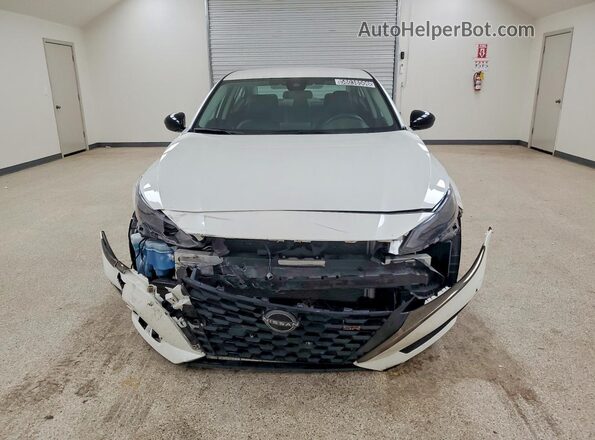 1N4BL4CV0SN353719 2025 NISSAN ALTIMA Белый Вид спереди