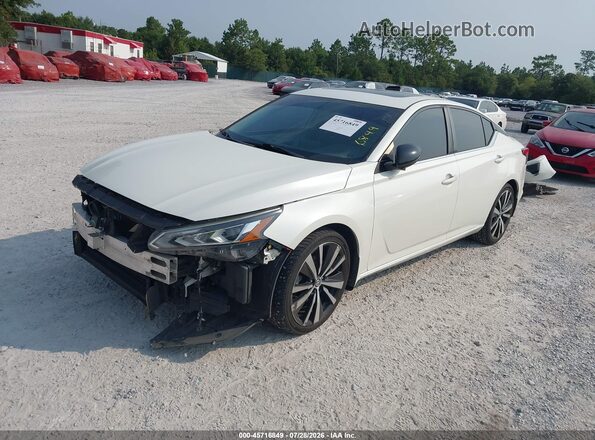 1N4BL4CV1KC146798 2019 NISSAN ALTIMA White Vista tres cuartos delantera izquierda