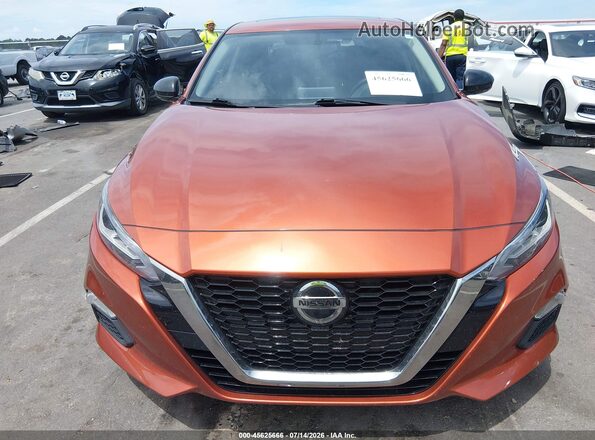 1N4BL4CV1KC190994 2019 NISSAN ALTIMA Orange Vista interior trasera