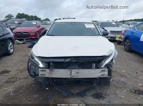 1N4BL4CV1LC208539 2020 NISSAN ALTIMA White Widok wnętrza z tyłu