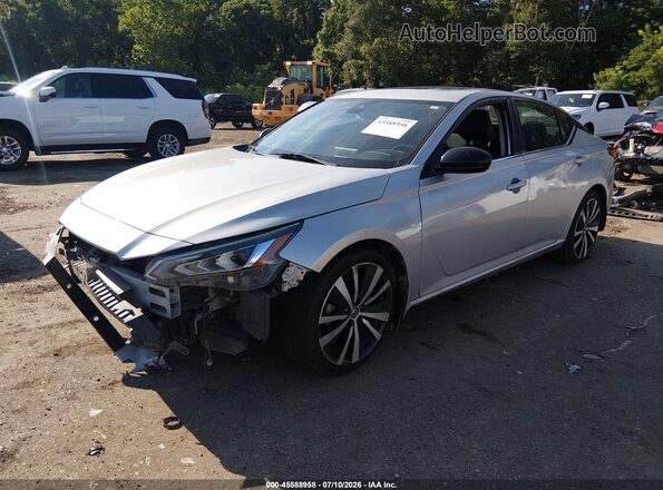 1N4BL4CV1LN307902 2020 NISSAN ALTIMA Silver Առջևի ձախ երեք քառորդ տեսարան