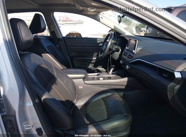 1N4BL4CV1LN307902 2020 NISSAN ALTIMA Silver Սալոնի դիմացի տեսք