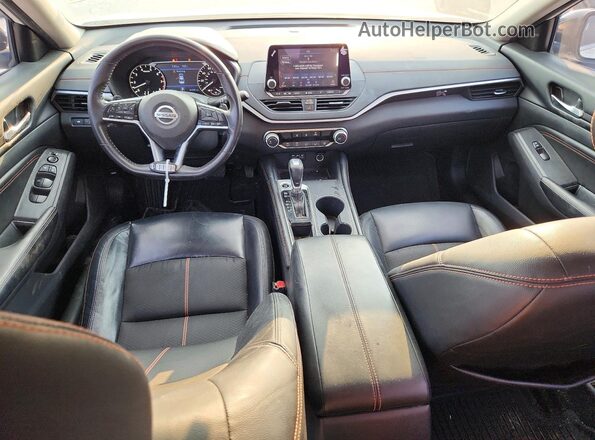 1N4BL4CV1NN373496 2022 NISSAN ALTIMA White Dashboard view