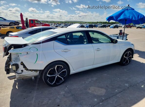 1N4BL4CV1RN392359 2024 NISSAN ALTIMA White Trasero derecho