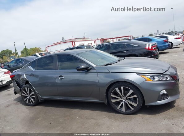1N4BL4CV2KC181592 2019 NISSAN ALTIMA Gray Rear interior view