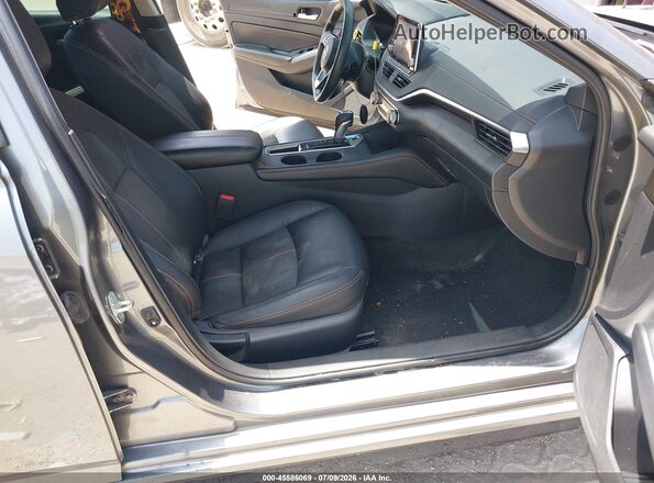 1N4BL4CV2LC186549 2020 NISSAN ALTIMA Gray Widok wnętrza z przodu