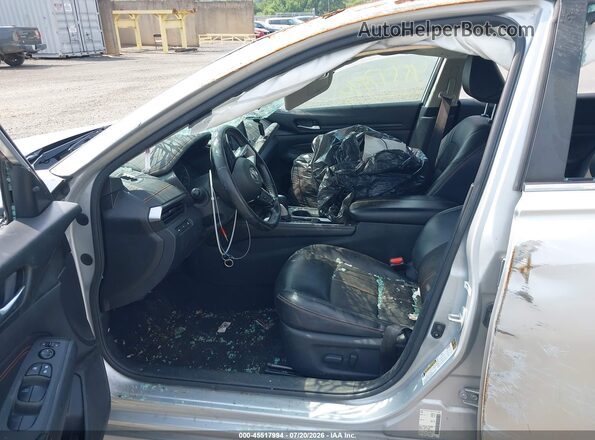 1N4BL4CV2MN366023 2021 NISSAN ALTIMA Silver Widok wnętrza z przodu
