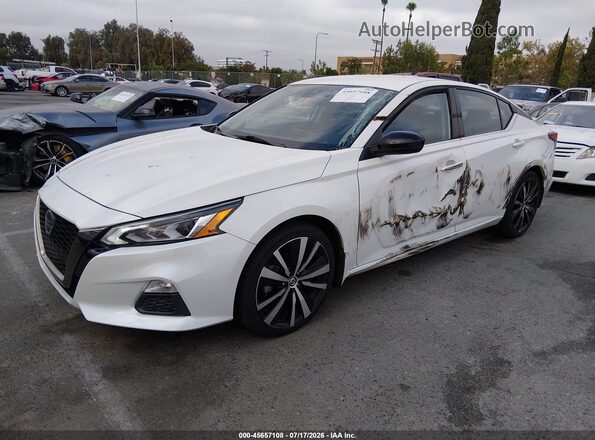 1N4BL4CV2MN394128 2021 NISSAN ALTIMA White Առջևի ձախ երեք քառորդ տեսարան