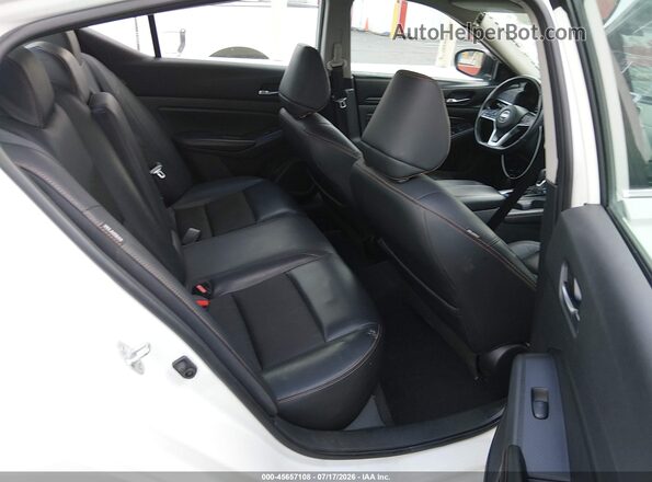 1N4BL4CV2MN394128 2021 NISSAN ALTIMA White VIN կոդի պիտակի տեսք