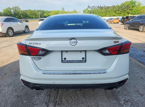 1N4BL4CV2PN317053 2023 NISSAN ALTIMA White Հետևի տեսք