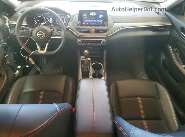 1N4BL4CV2RN327178 2024 NISSAN ALTIMA Silver Вид панелі приладів
