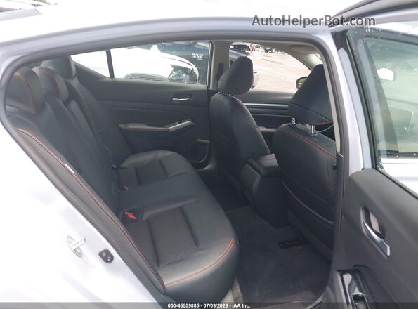 1N4BL4CV2RN434523 2024 NISSAN ALTIMA Gray Vista de la etiqueta del VIN