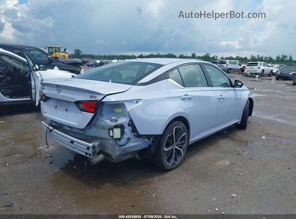 1N4BL4CV2RN434523 2024 NISSAN ALTIMA Gray Trasero derecho