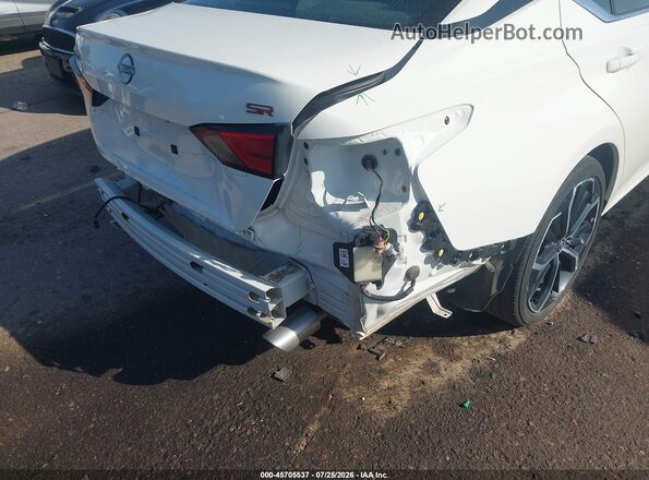 1N4BL4CV2SN307180 2025 NISSAN ALTIMA White Widok z przodu