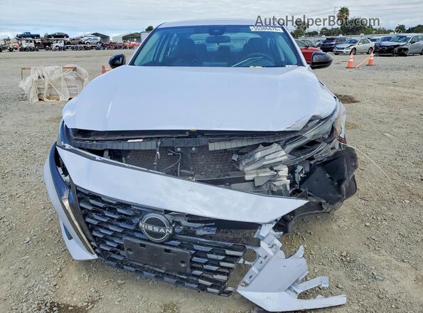 1N4BL4CV2SN413239 2025 NISSAN ALTIMA White Front view