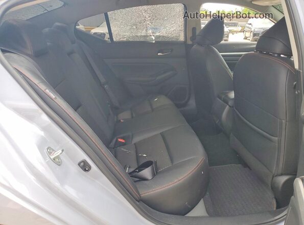 1N4BL4CV2SN420059 2025 NISSAN ALTIMA Gray Widok tylnych siedzeń