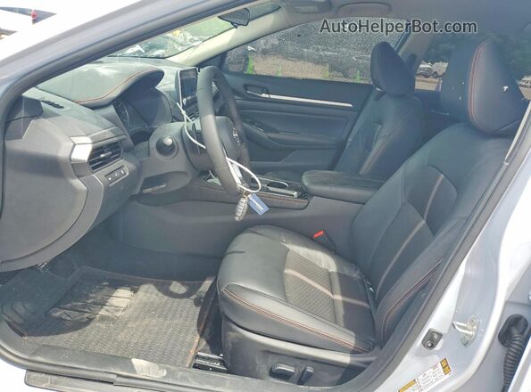 1N4BL4CV2SN420059 2025 NISSAN ALTIMA Gray Widok wnętrza z przodu