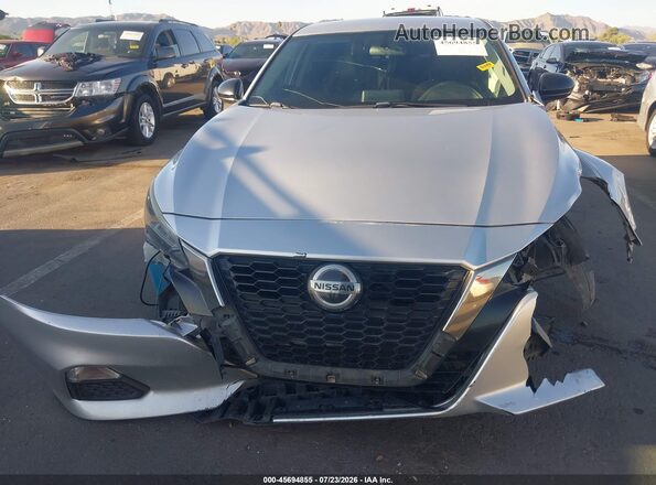 1N4BL4CV3KC146110 2019 NISSAN ALTIMA Серебряный Вид задней части салона