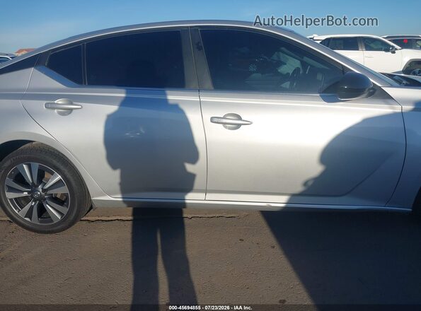 1N4BL4CV3KC146110 2019 NISSAN ALTIMA Серебряный Панорамный вид салона 360°