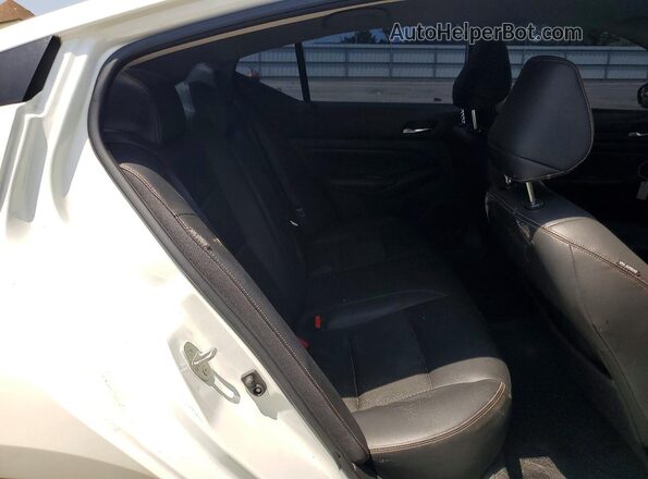 1N4BL4CV3KC200490 2019 NISSAN ALTIMA Белый Вид задних сидений