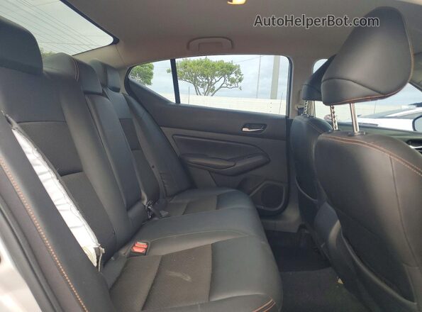 1N4BL4CV3KC207374 2019 NISSAN ALTIMA Silver Հետևի նստատեղերի տեսք