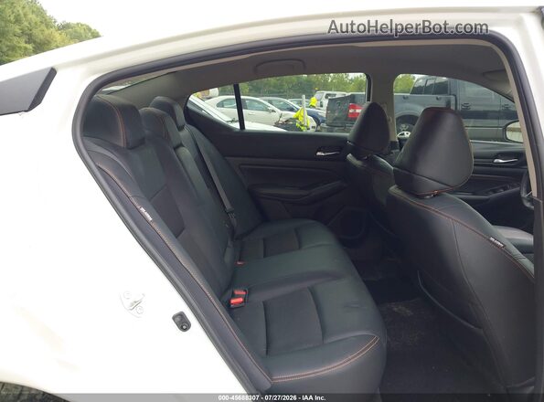 1N4BL4CV3LC253594 2020 NISSAN ALTIMA White Widok naklejki z numerem VIN