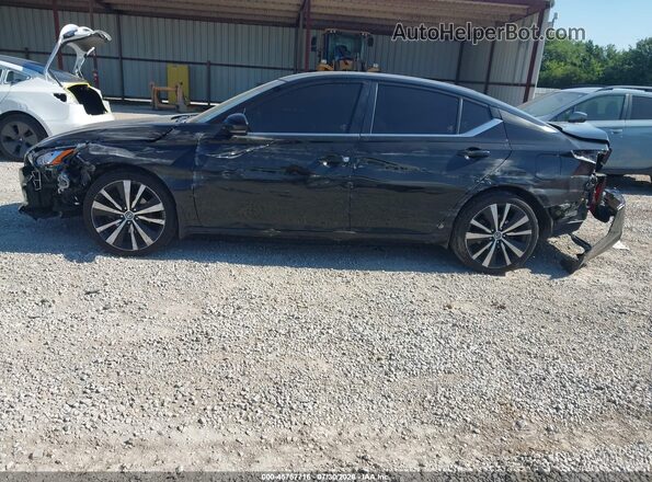 1N4BL4CV3MN396809 2021 NISSAN ALTIMA Black 360 interior view