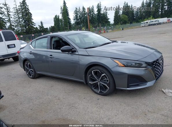 1N4BL4CV3SN355769 2025 NISSAN ALTIMA Gray Rear interior view