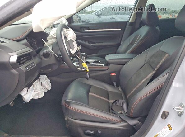 1N4BL4CV3SN385399 2025 NISSAN ALTIMA Gray Вид салону спереду