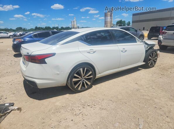 1N4BL4CV4KC130224 2019 NISSAN ALTIMA Белый Задняя правая четверть