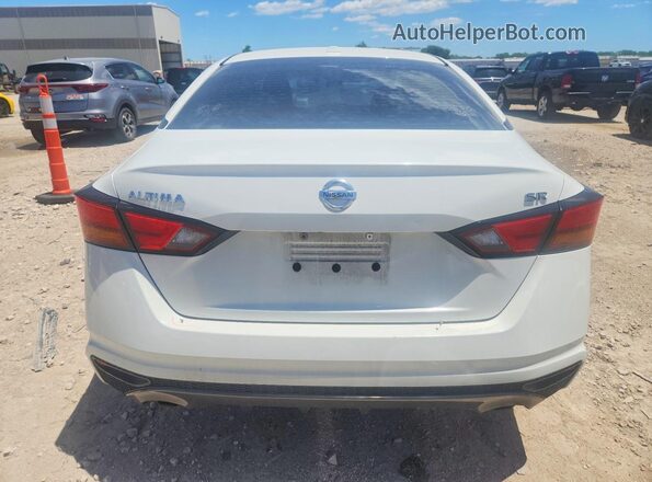1N4BL4CV4KC130224 2019 NISSAN ALTIMA Белый Вид сзади