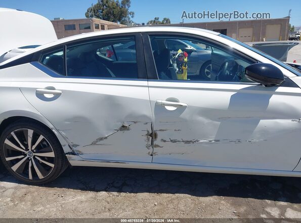 1N4BL4CV4MN333458 2021 NISSAN ALTIMA White Vista frontal